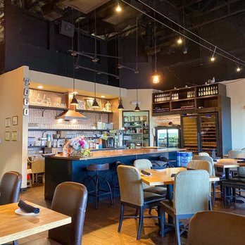 Gaati Thai Kitchen - Dining area - Thai Near Me - Henderson, Nevada