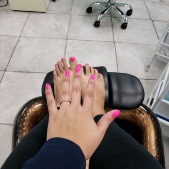 D N Nails & Spa - Amazing work at this nail shop! - Nail Salons Near Me - Clovis, California