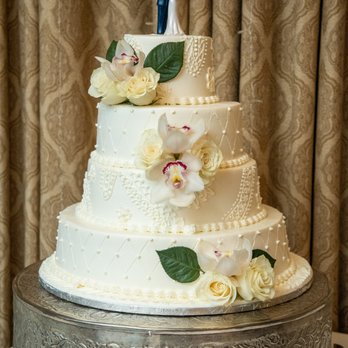 A & K Floral Design - Fresh flowers provided by A&K Foral Design. Wedding topper and cake made elsewhere. - Florists Near Me - West Orange, New Jersey A & K Floral Design - Fresh flowers provided by A&K Foral Design. Wedding topper and cake made elsewhere. - Florists Near Me - West Orange, New Jersey