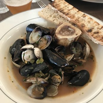Hook Restaurant - Mussels and clams - Seafood Near Me - Vancouver, British Columbia Hook Restaurant - Mussels and clams - Seafood Near Me - Vancouver, British Columbia