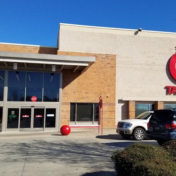 Target - Outside of Mullens crossing - Department Stores Near Me - Evans, Georgia