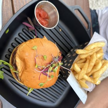 Dos Pecados - One of the burgers - Tacos Near Me - Hollywood, Florida