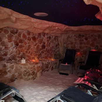 Carmel Salt Caves And Spa - The Tranquility salt cave for up to six - Halotherapy Near Me - Carmel, Indiana