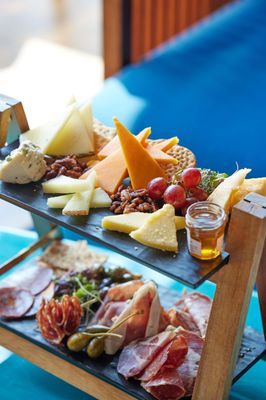 5 o'Clock Somewhere Bar - Times Square by null