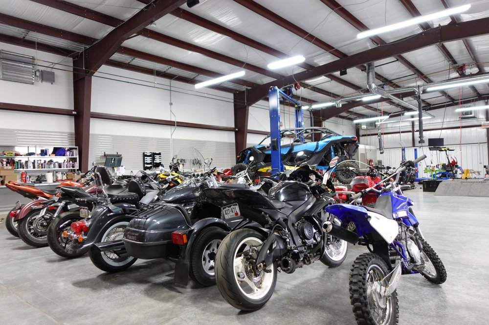 Maxxas Motorsports, Colorado Springs Roadtrippers
