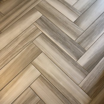 Four Points by Sheraton Midland - LOVE the tile in the bathroom! - Hotels Near Me - Midland, Texas