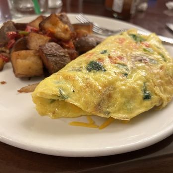 The Pechanga Cafe - New American Near Me - Temecula, California