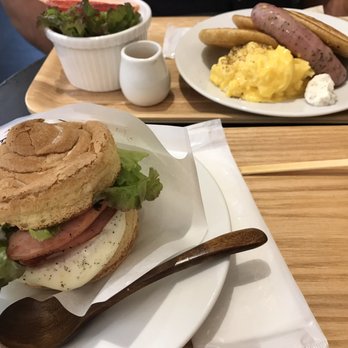 幸せのパンケーキ The Labo 16 Photos Desserts 中央区南船場2 11 30 大阪市 大阪府 Japan Restaurant Reviews Phone Number Yelp