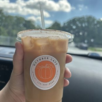 October Cafe - Dirty chai with pumpkin - Coffee & Tea Near Me - Chicago, Illinois