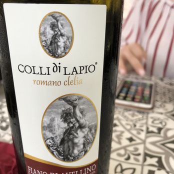 Mimí - Napoletana Near Me - Ravello, SA