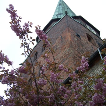 St. Lorenz-Kirche - Churches Near Me - Lübeck, SH