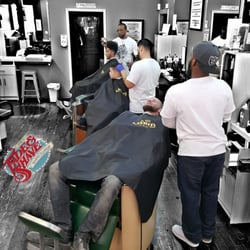The Fade And Shave - This is your #teamfadeandshave guys at work.