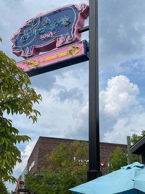 Blue Oak BBQ by null