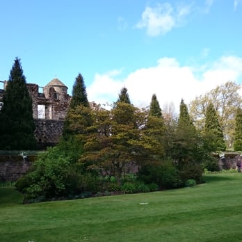 Falkland Palace - Landmarks & Historical Buildings Near Me - Cupar, FIF