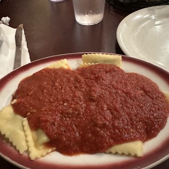 Alex Di Peppe's Italian Restaurant - Ravioli with meat sauce - Italian Near Me - Arcadia, California Alex Di Peppe's Italian Restaurant - Ravioli with meat sauce - Italian Near Me - Arcadia, California