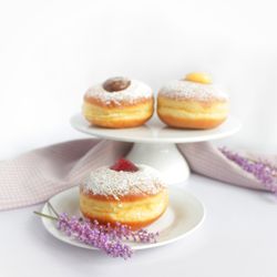 Ivanhoe Cakes - Bomboloni donuts, available in nutella, custard, jam, and many other fillings at your request.