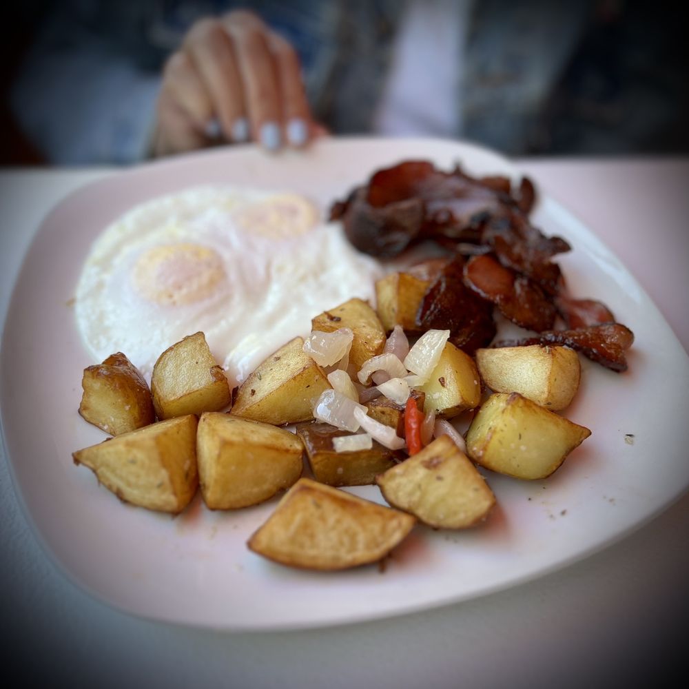 Creekside Cafe