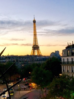 Hôtel La Comtesse Tour Eiffel by null