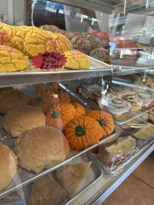 Cinderella Bakery by null