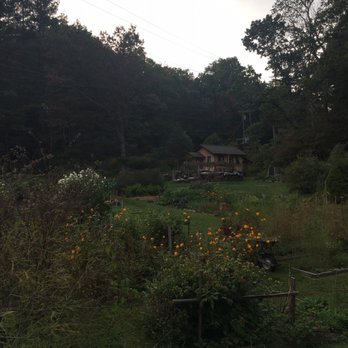 Celo Inn - Bed & Breakfast Near Me - Burnsville, North Carolina