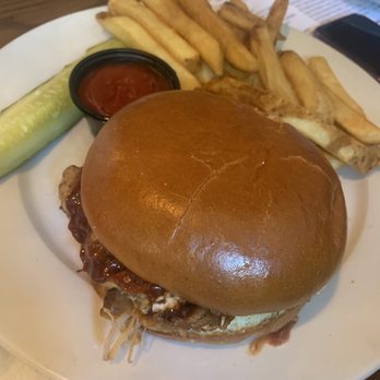 Maxwell's Tavern - Pulled pork sandwich - Southern Near Me - Waxhaw, North Carolina Maxwell's Tavern - Pulled pork sandwich - Southern Near Me - Waxhaw, North Carolina