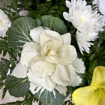 Sharar's Florist - Florists Near Me - La Habra, California Sharar's Florist - Florists Near Me - La Habra, California