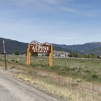 Flying Saddle Resort - Road view - Hotels Near Me - Alpine, Wyoming