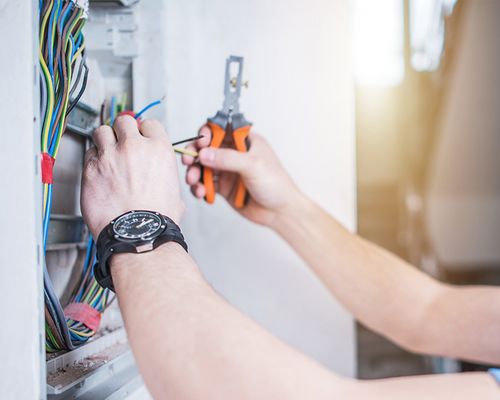Sying Electrical Repairs Logo