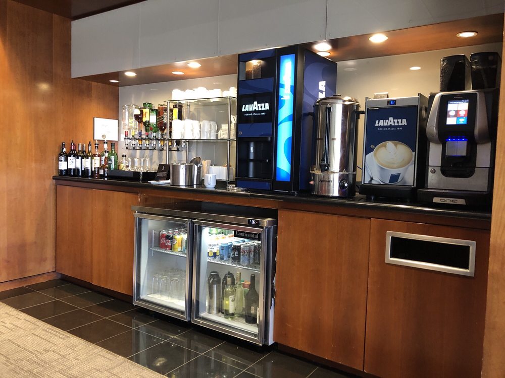 MAPLE LEAF LOUNGE Updated September 2024 11 Photos & 12 Reviews 3 Brewster Rd, Newark, New