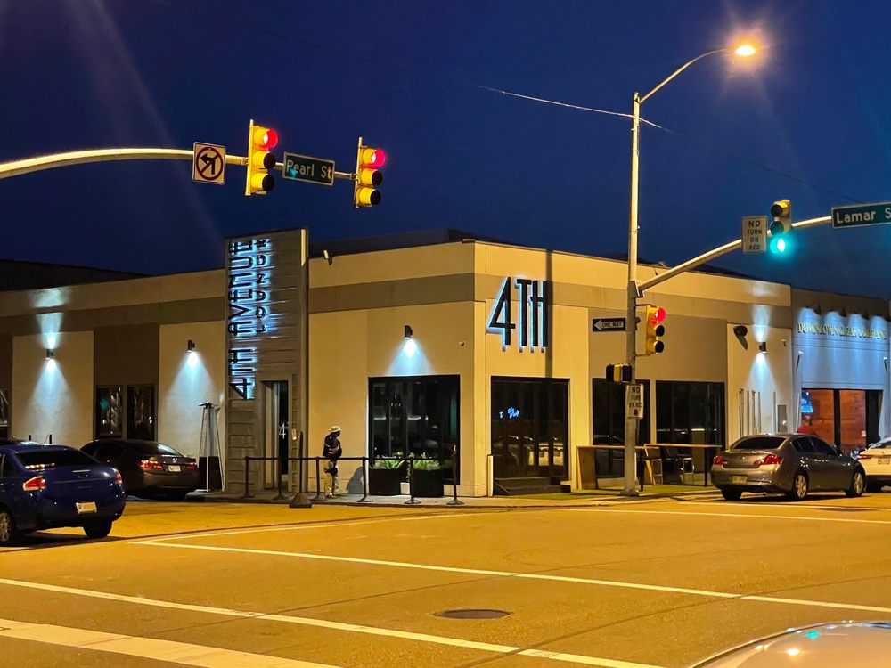 Social spots from 4th Avenue Lounge