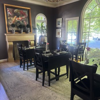 Inn at Parkside - Dining room - Bed & Breakfast Near Me - Sacramento, California Inn at Parkside - Dining room - Bed & Breakfast Near Me - Sacramento, California