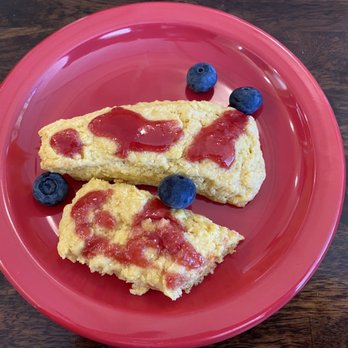 The Green House Inn By The Bay - Homemade scones - Hotels Near Me - Sequim, Washington The Green House Inn By The Bay - Homemade scones - Hotels Near Me - Sequim, Washington