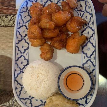 Thai Valley - Orange chicken - Thai Near Me - Chatsworth, California