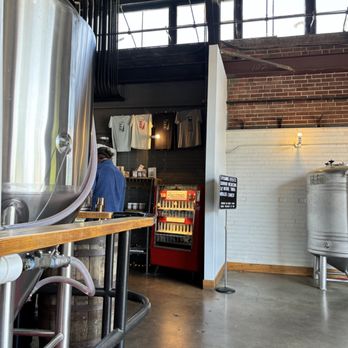 FREE RANGE BREWING - Updated February 2026 - 382 Photos & 145 Reviews