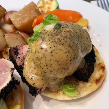 Breakfast Table - Breakfast & Brunch Near Me - Vancouver, British Columbia