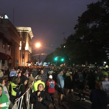 Rock N Roll Savannah Marathon - Starting line - Races & Competitions Near Me Rock N Roll Savannah Marathon - Starting line - Races & Competitions Near Me