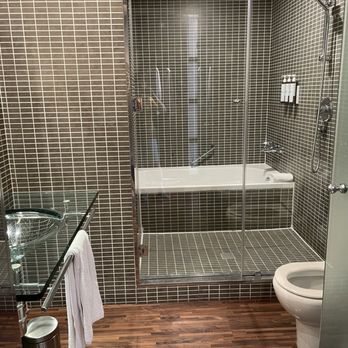 AC Hotel by Marriott Milano - Comfortable bath room - Hotels Near Me - Milan, Michigan AC Hotel by Marriott Milano - Comfortable bath room - Hotels Near Me - Milan, Michigan