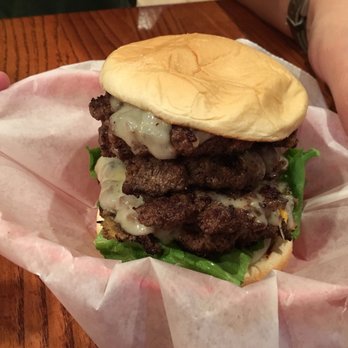 Virginia BBQ - Quad burger- delicious! - Burgers Near Me - Charlottesville, Virginia Virginia BBQ - Quad burger- delicious! - Burgers Near Me - Charlottesville, Virginia