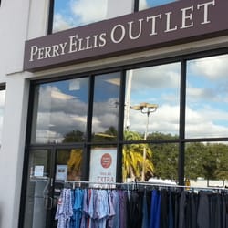 Perry Ellis - I had no idea this little outlet store existed.