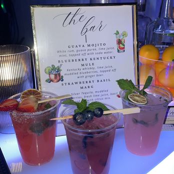 Bartending With Bee - Guava mojito, blueberry mule & strawberry marg - Bartenders Near Me