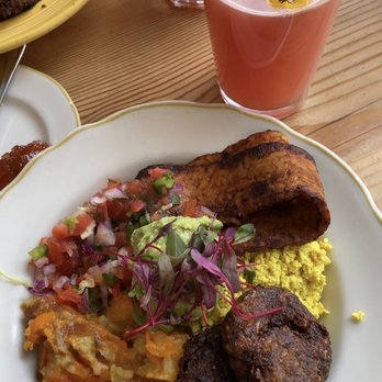 Kitchen Mouse Cafe - Vegan Near Me - Los Angeles, California Kitchen Mouse Cafe - Vegan Near Me - Los Angeles, California