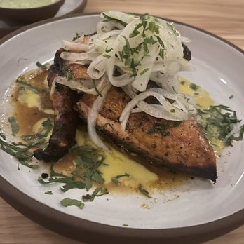Bulevar Mexican Kitchen - Chicken - Mexican Near Me - Austin, Texas