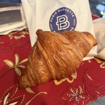 Paris Baguette - Plain croissant - Bakeries Near Me - Phoenix, Arizona