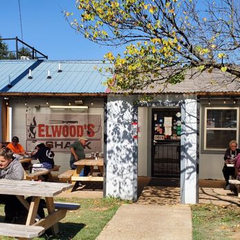 Elwood's Shack - Front of the shack - Barbeque Near Me - Memphis, Tennessee