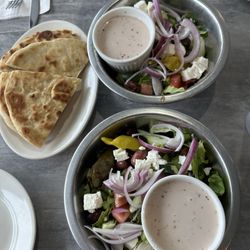 Greek salad and pita