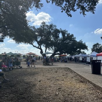 Texas Farmers' Market - Beautiful day out here - Farmers Market Near Me - Cedar Park, Texas
