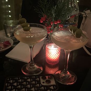 Dutch Freds - dirty martini - Cocktail Bars Near Me - New York, New York Dutch Freds - dirty martini - Cocktail Bars Near Me - New York, New York