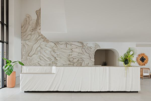 Sandbourne Santa Monica, Autograph Collection by null