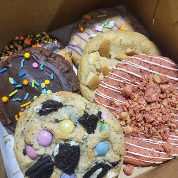 Dream  And a Whisk - Bakeries Near Me - Macomb, Michigan