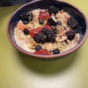 Snooze, an A.M. Eatery - Vegan porridge - Breakfast & Brunch Near Me - Nashville, Tennessee